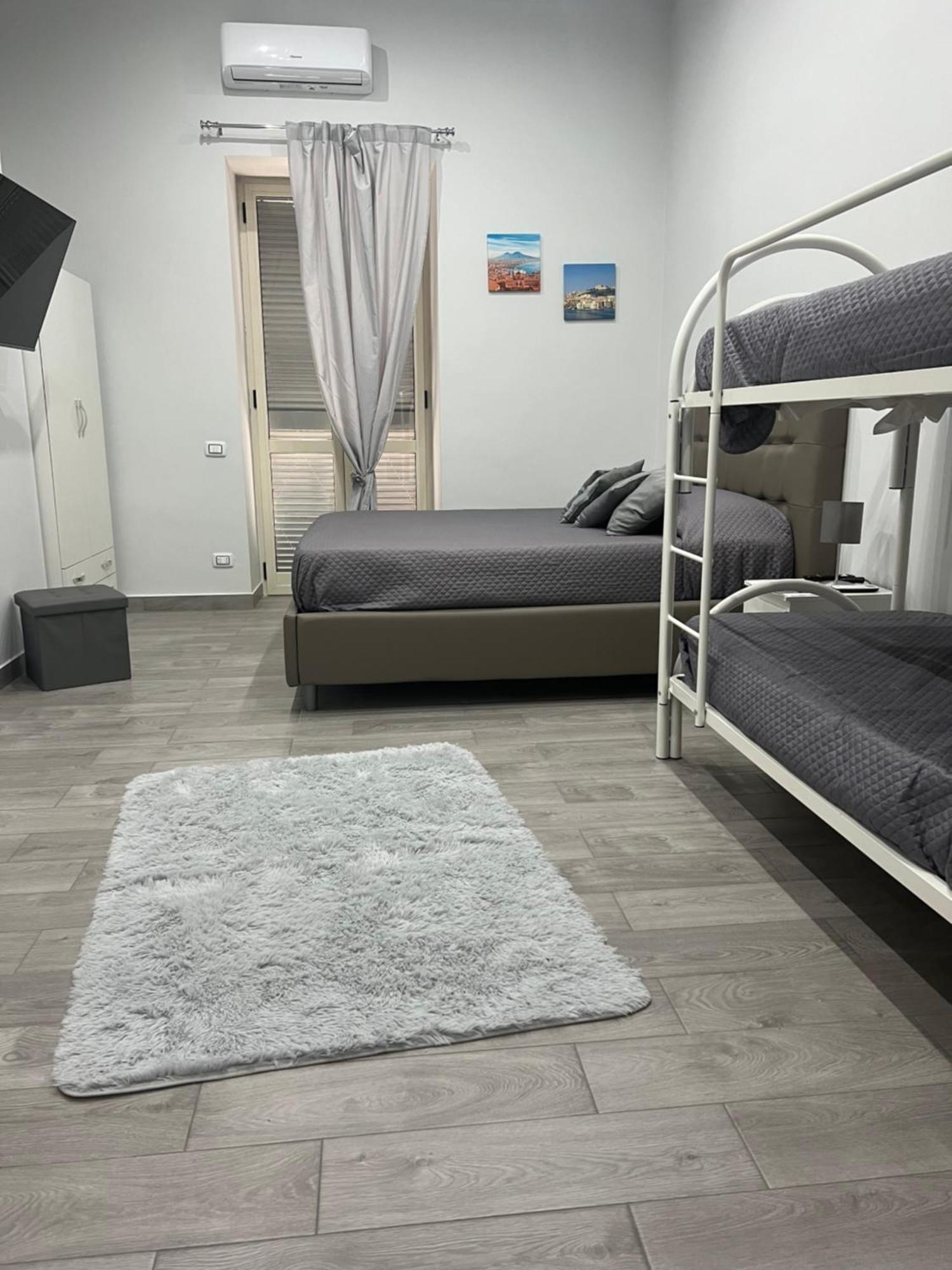 Home Partenope Napoli Exterior foto